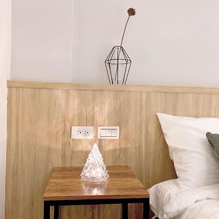 林居行旅 Neighbor Inn Хуалиен Сити Екстериор снимка