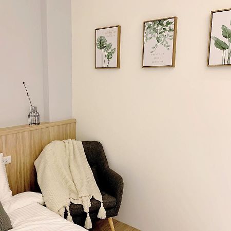 林居行旅 Neighbor Inn Хуалиен Сити Екстериор снимка